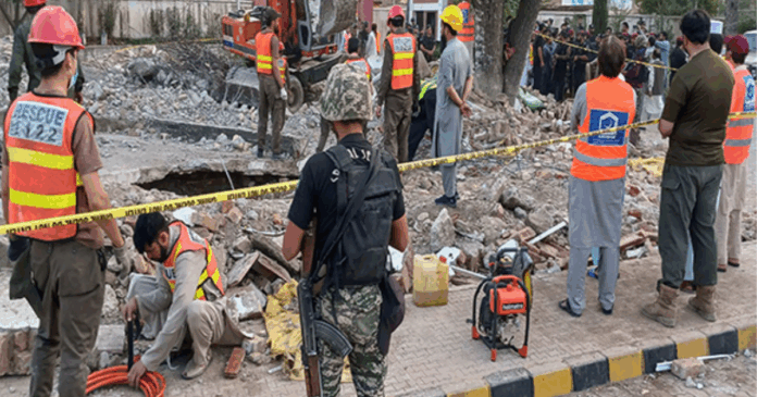 explosion-hits-rescue-1122-building-in-bannu