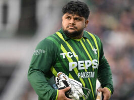 imad-wasim-shares-key-advice-for-azam-khan