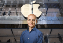 apple-promotes-sabih-khan-to-coo-in-leadership-shakeup