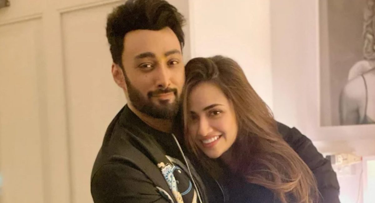 umair-jaiswal-and-sana-javed