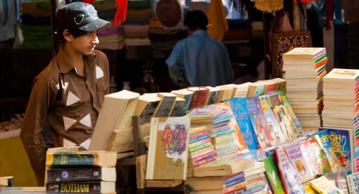 books-at-sunday-bazaar