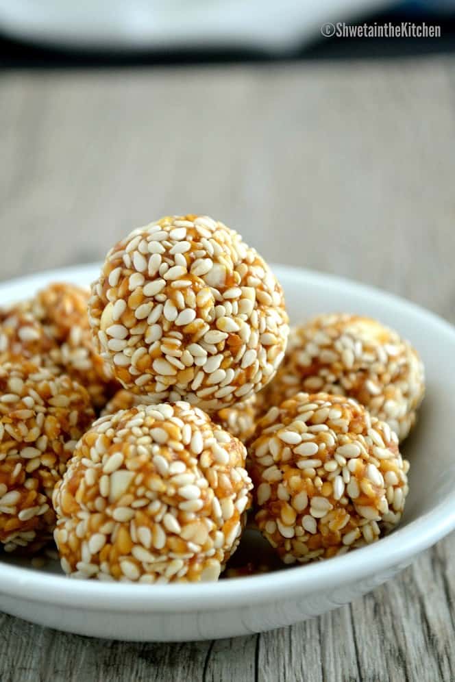Tilgul ladoo | Til gud ladoo | Til ke laddu