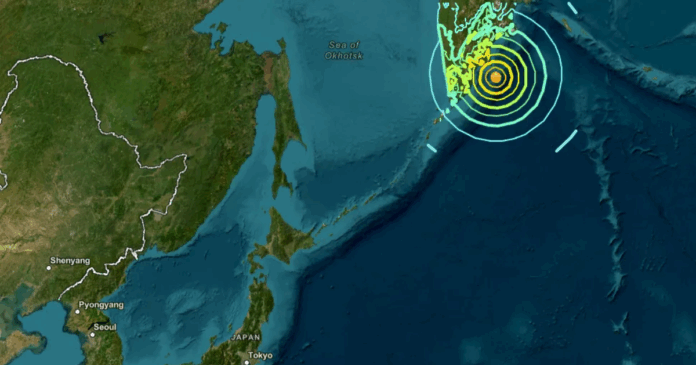 japan-and-u-s-issue-tsunami-alerts-after-russias-8-8‑magnitude-quake