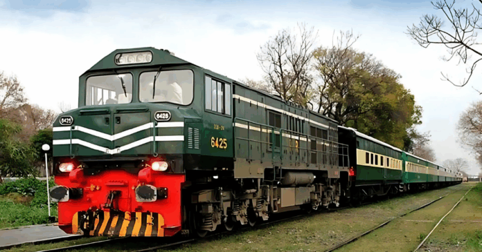 pakistan-railways-to-launch-modern-business-train-on-lahore-karachi-route