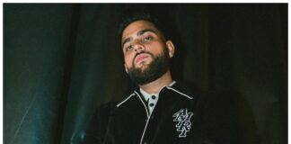 we-are-one-nation-one-blood-karan-aujla-spots-pakistani-fan-during-concert