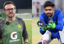 mike-hesson-shuts-down-babar-azam-wicket-keeping-rumours