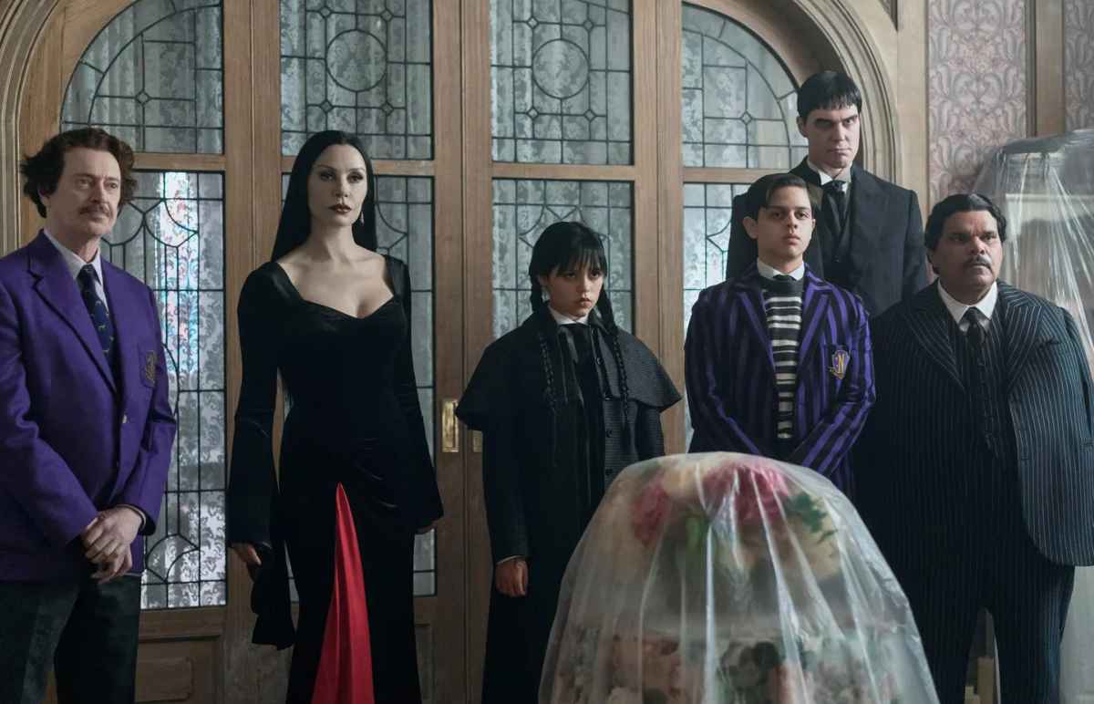 wednesday-season-cast