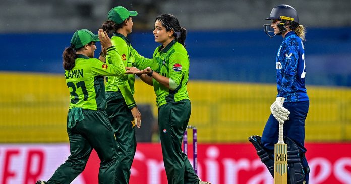 rain-ends-pakistan-womens-world-cup-dreams
