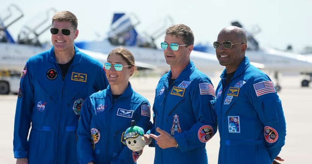 artemis-2-crew