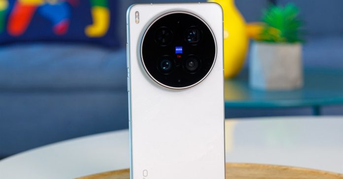 Vivo X300 Ultra Review