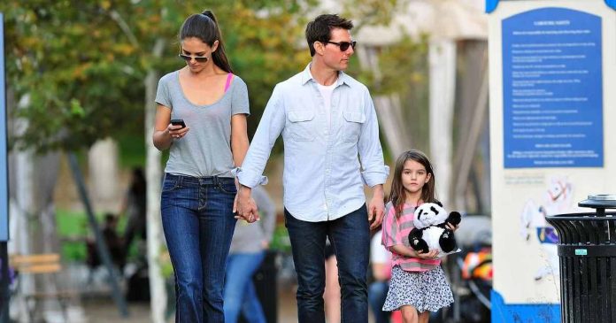 Tom Cruise and Katie Holmes’ Daughter Suri