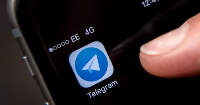 russia pavel durov wanted list, telegram founder terror charges russia, fsb arrest warrant pavel durov, russia telegram crackdown 2026