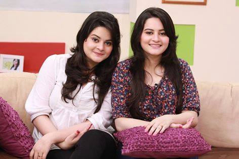 Pakistani actresses Minal Khan and Aiman Khan