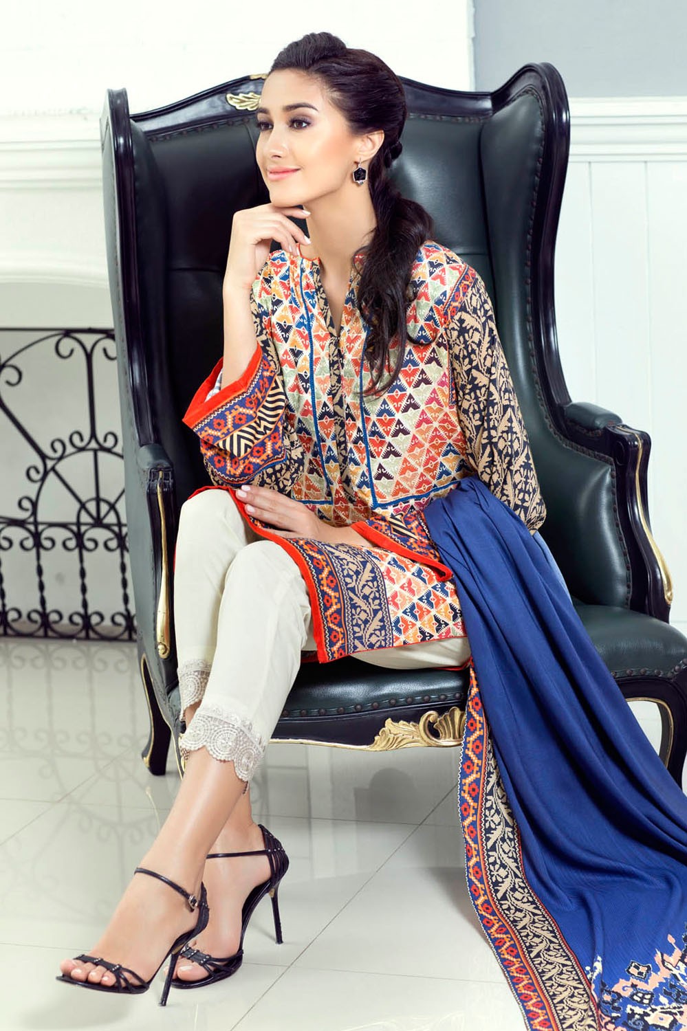 Alkaram Winter Collection 2015-2016 (1)