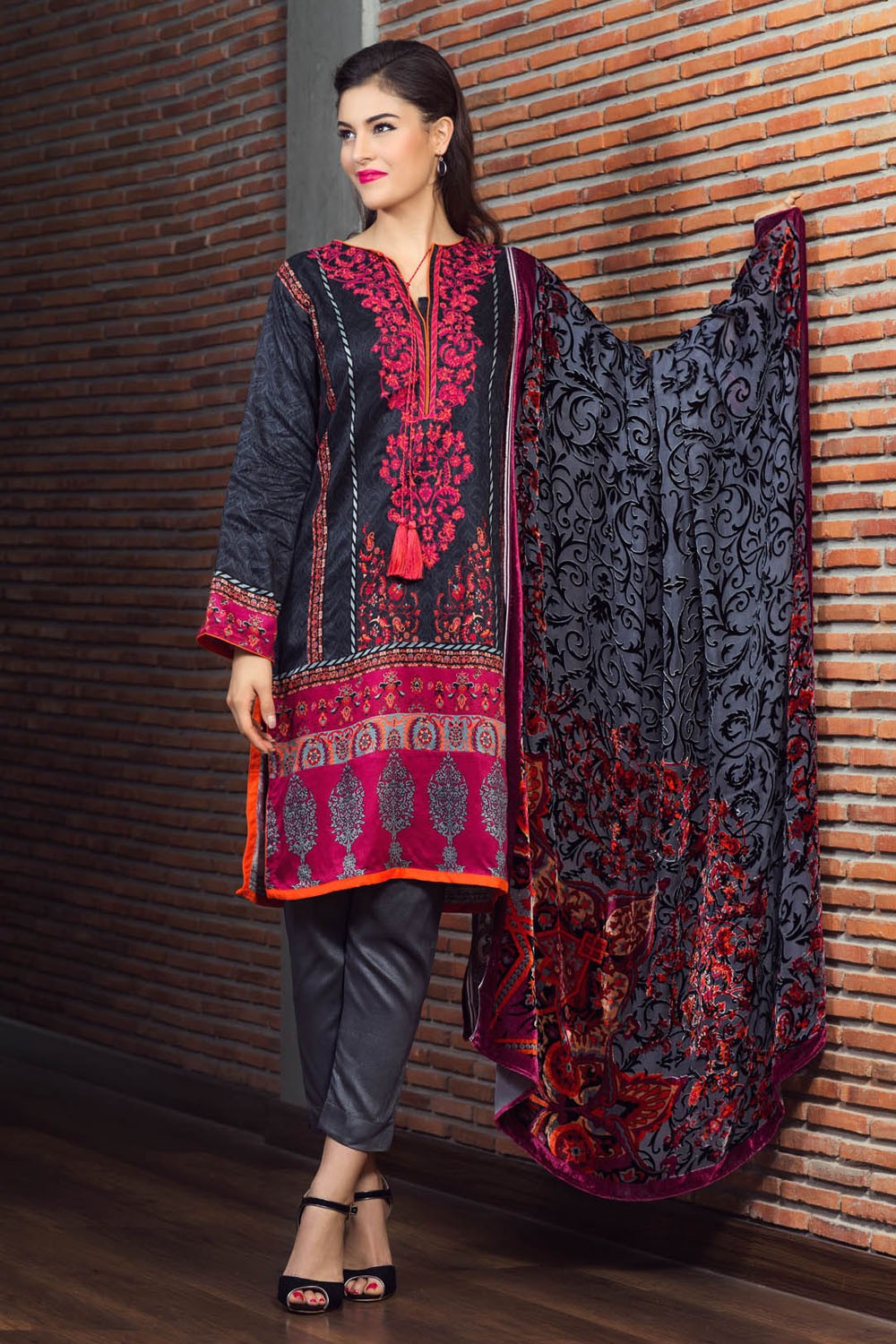 Alkaram Winter Collection 2015-2016 (2)