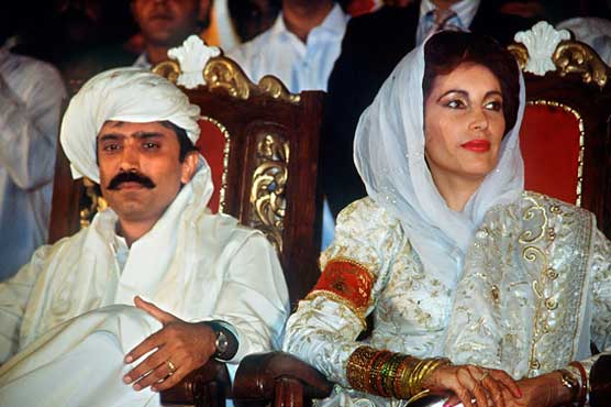 Benazir-Bhutto-and-Asif-Ali-Zardari-Wedding-2