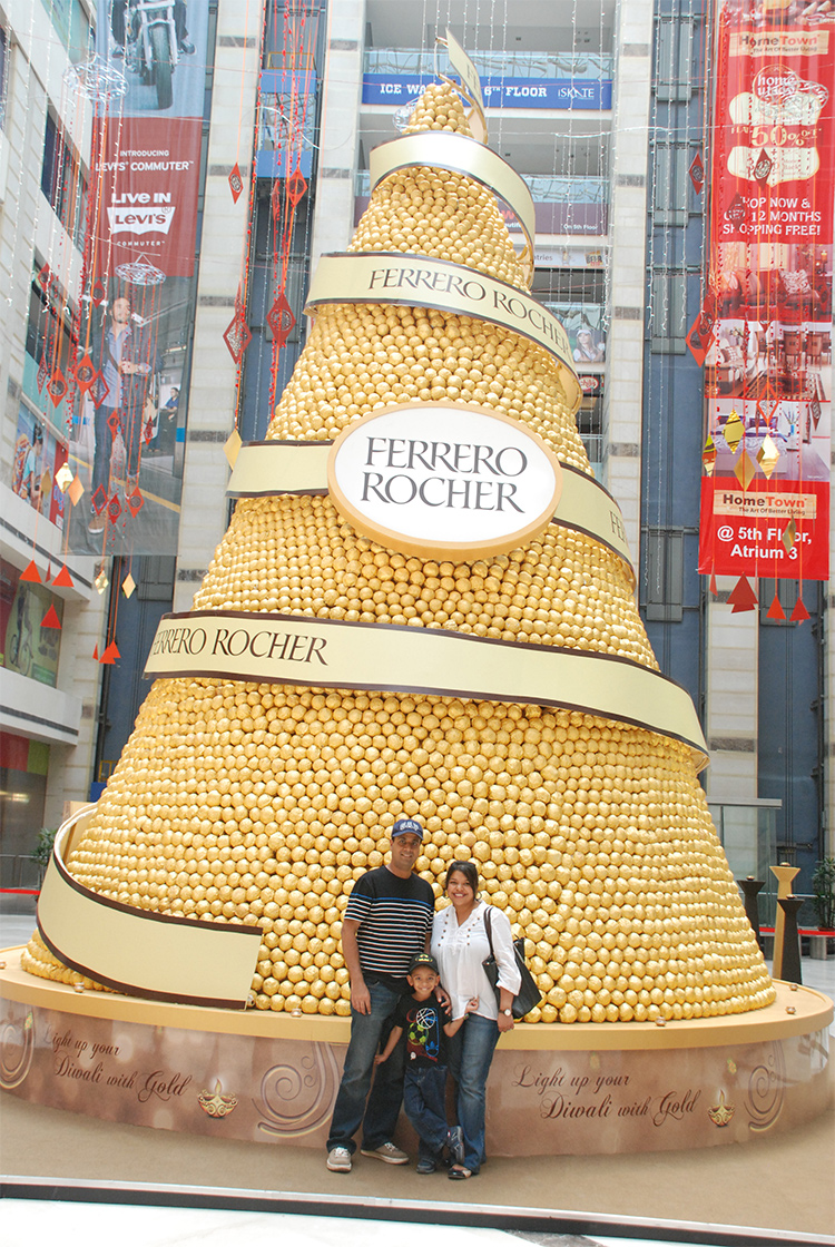 India Biggest Ferrero Golden Pyramid in India