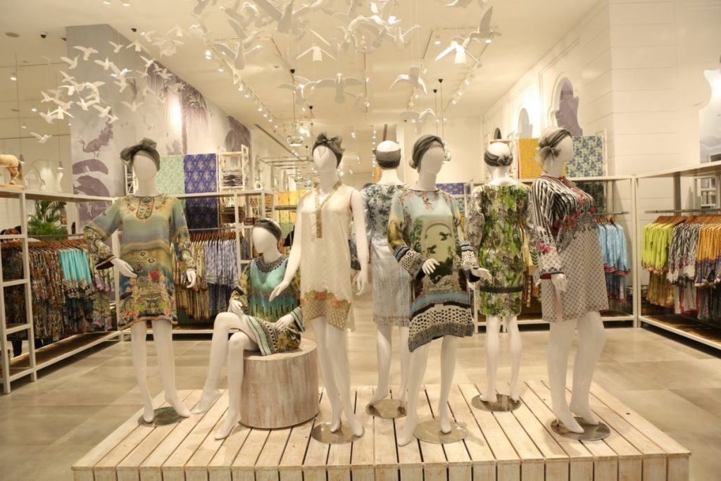 Fashion Brand Sapphire Launches Concept Store in Lahore