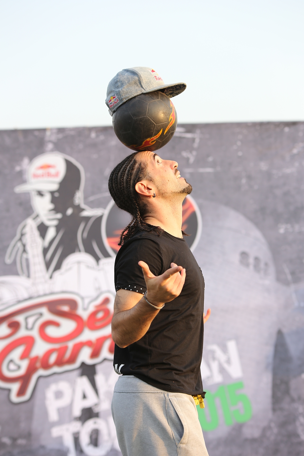 Sean Garnier Sean Garnier