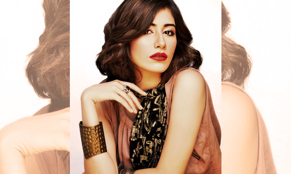 Syra Biography-lead