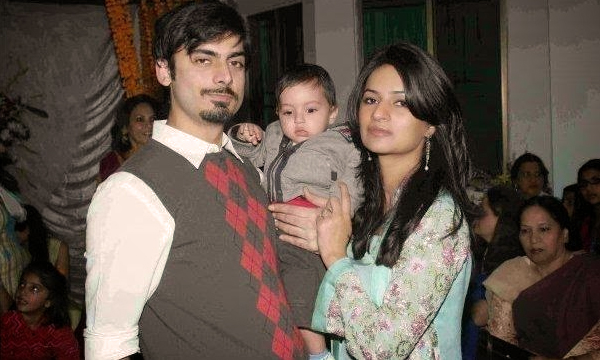 fawad-khan-with-wife-2