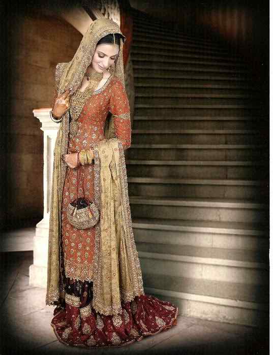 Bunto Kazmi Bridal Dress