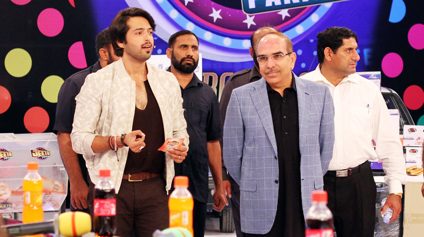 malik-riaz-makes-record-in-fahad-mustafa-jeeto-pakistan