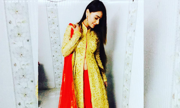 sara khan